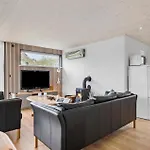 Stunning In Sydals With Kitchen Tatil Evi *
