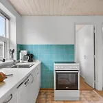 Stunning In Sydals With Kitchen Osterby (Sonderjylland)