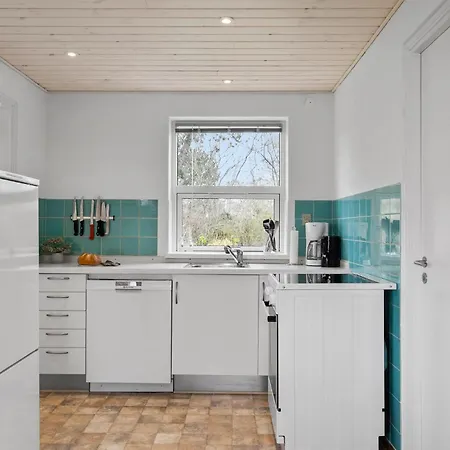Stunning In Sydals With Kitchen * Osterby (Sonderjylland)
