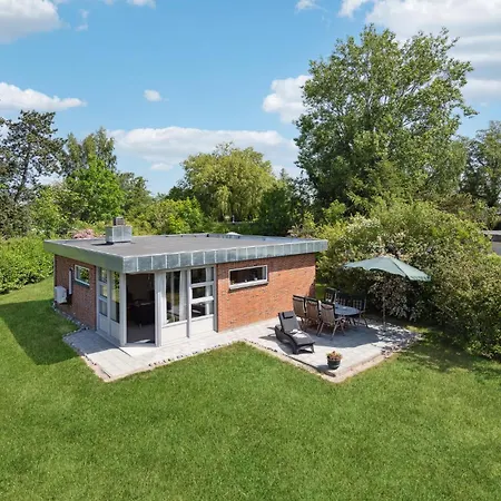 Stunning In Sydals With Kitchen Semesterbostad *